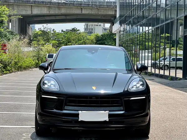 Porsche Macan 2022
