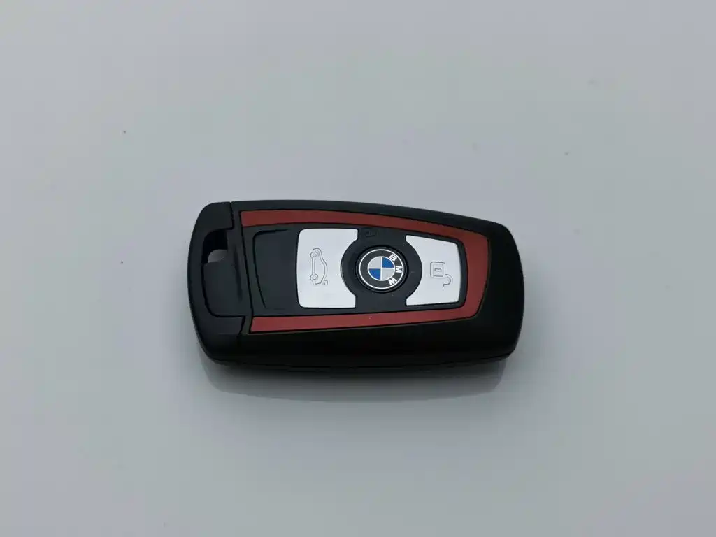BMW 3 Series 2015 — фото 19