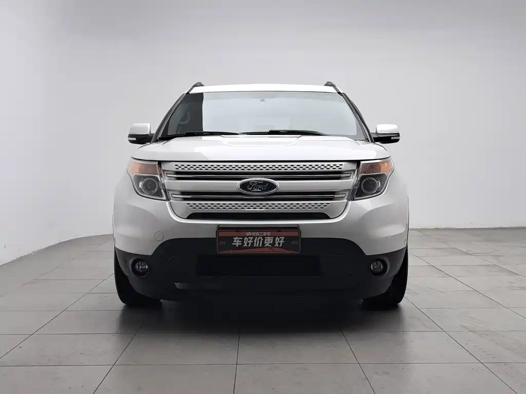 Ford Explorer 2013 — фото 3