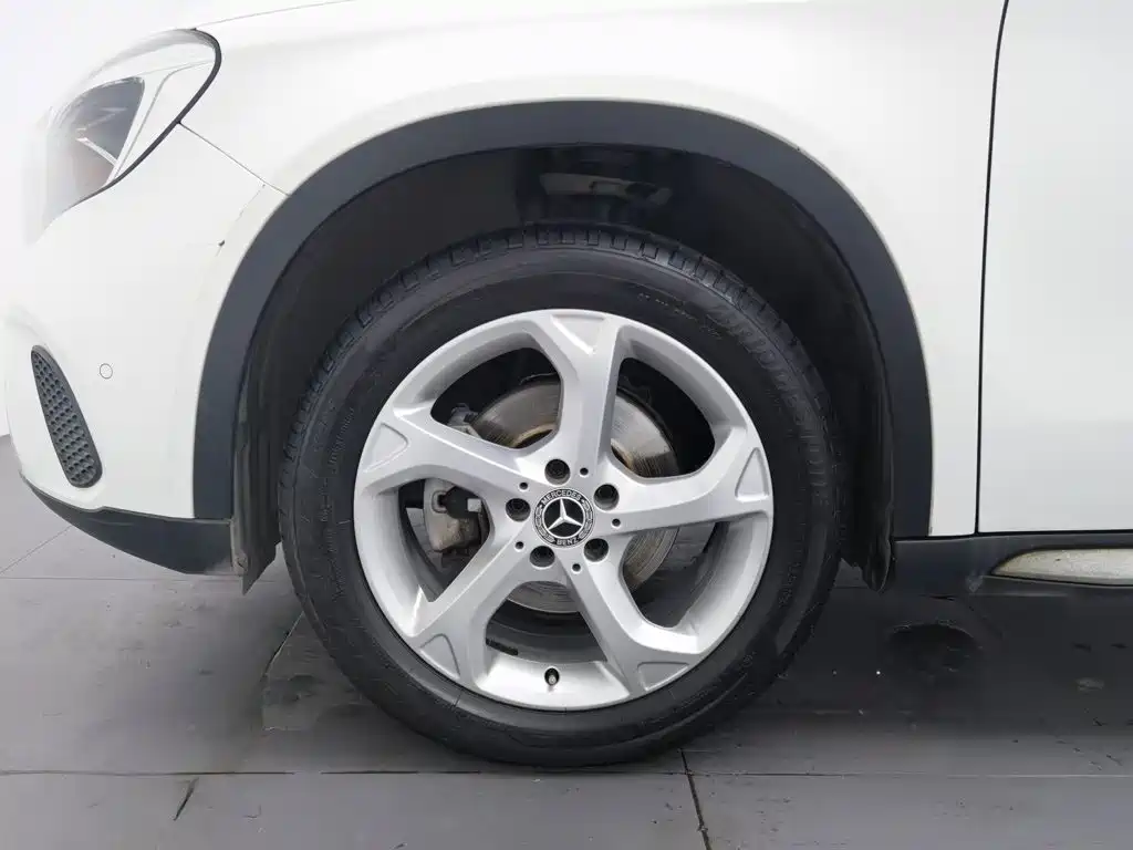Mercedes-Benz GLA 2019 — фото 17