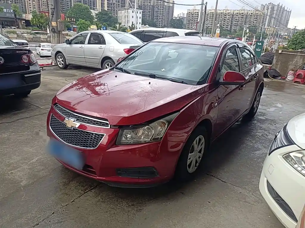 Chevrolet Cruze 2014 — фото 1