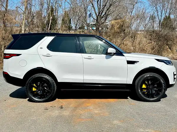 Land Rover Discovery 2017