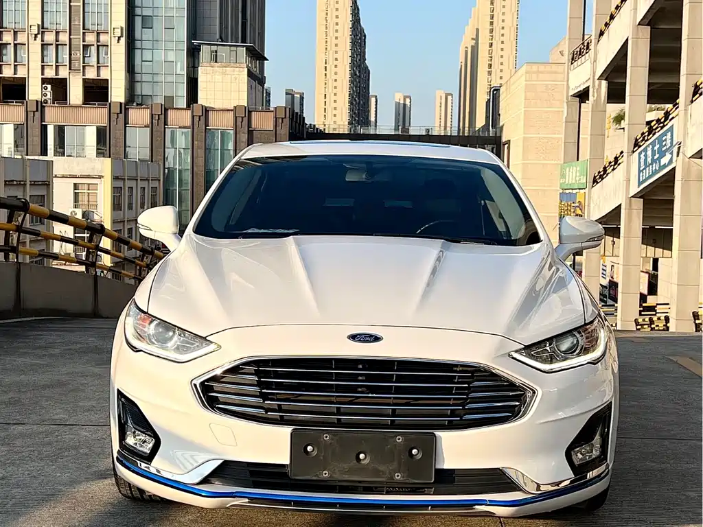 Ford Mondeo 2021 — фото 2