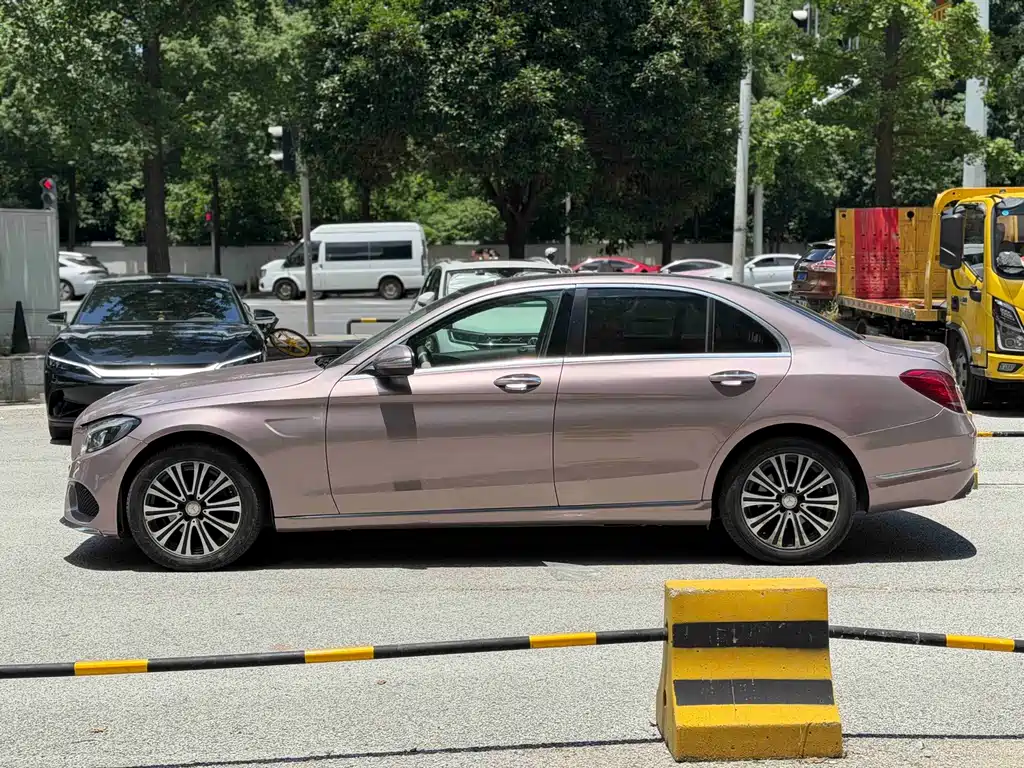 Mercedes-Benz C-Class 2016