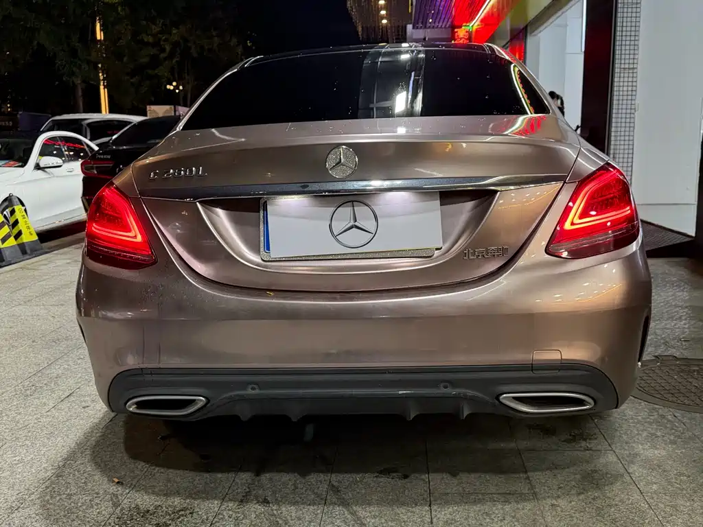 Mercedes-Benz C-Class 2021