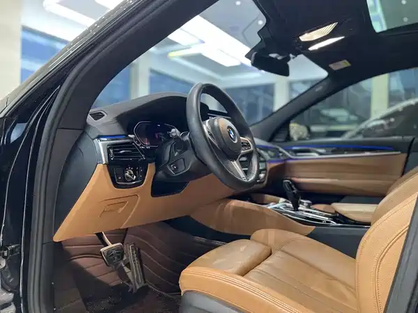 BMW 6 Series GT 2021