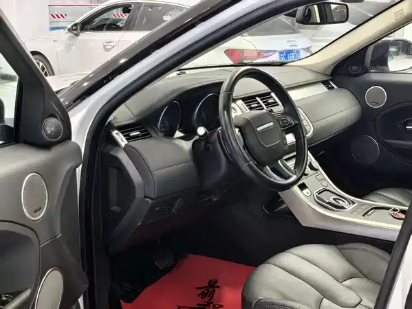 Land Rover Range Rover Evoque 2014