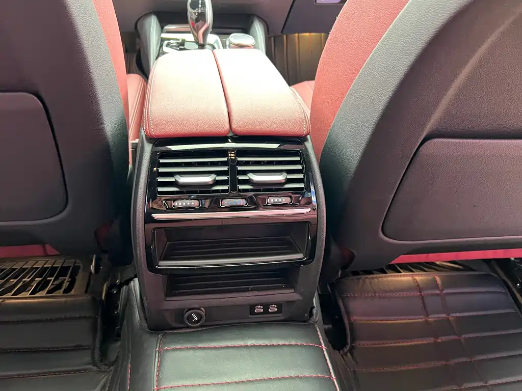BMW 5 Series 2022 — фото 14
