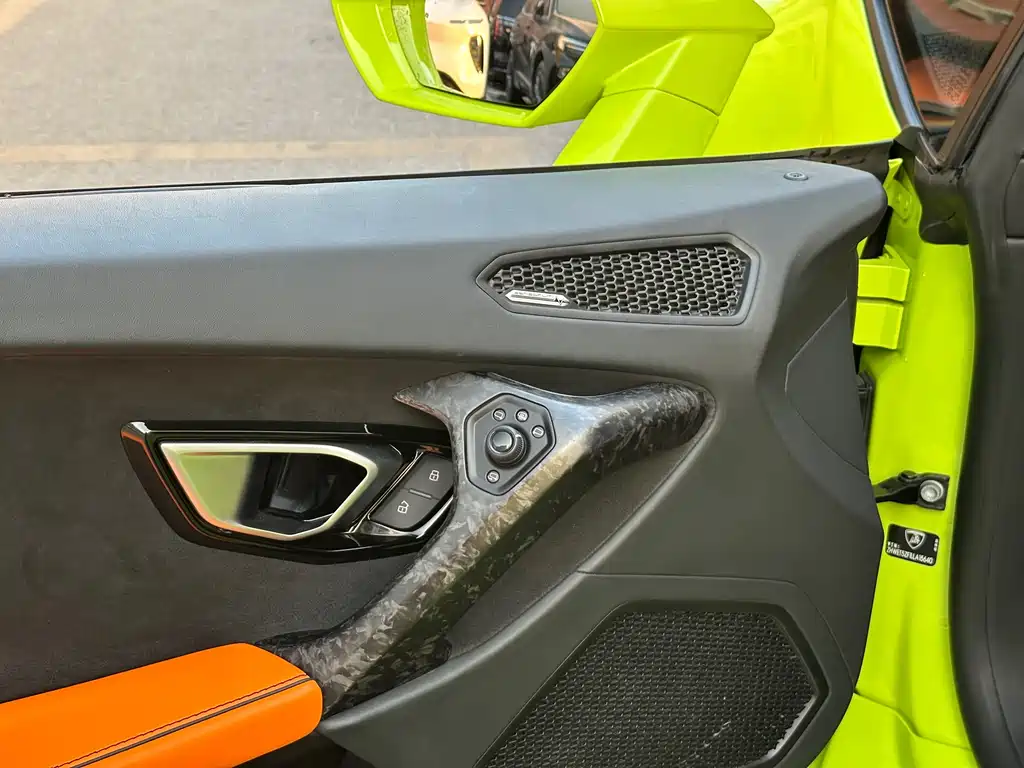 Lamborghini Huracán 2020 — фото 19