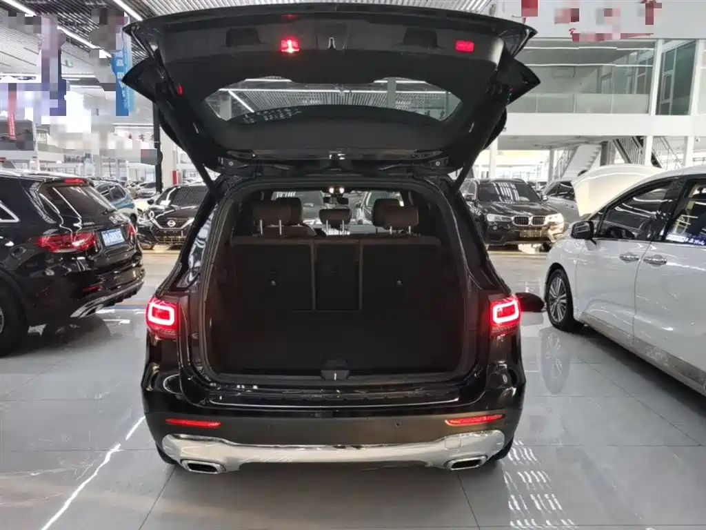 Mercedes-Benz GLB 2021 — фото 19