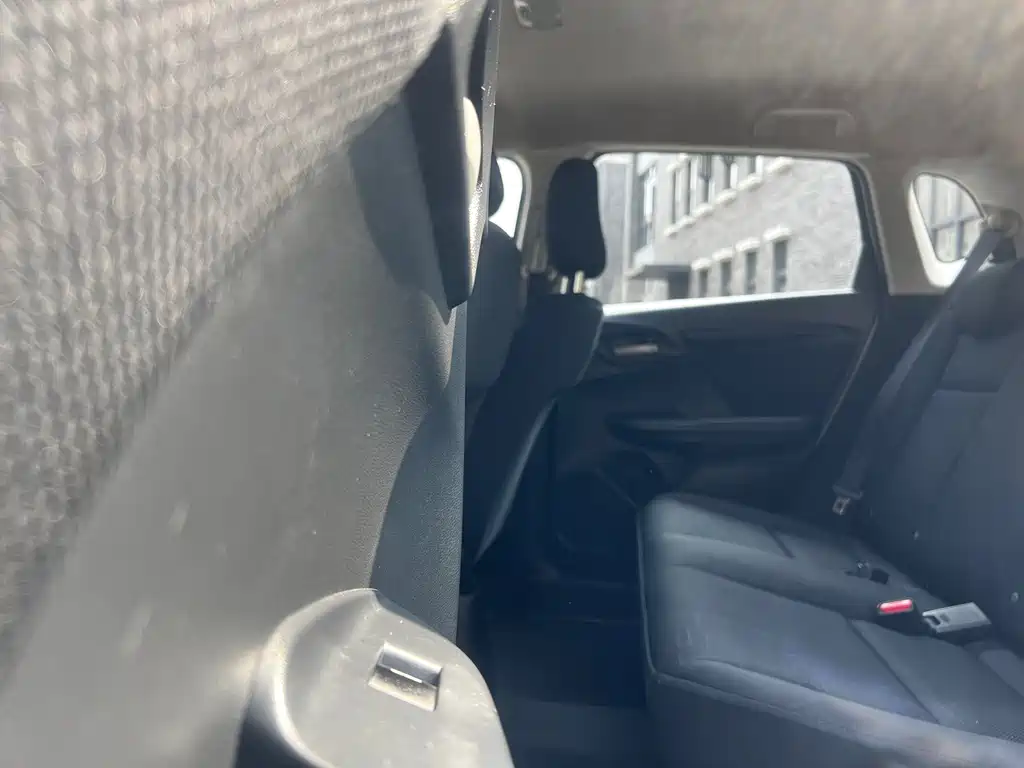 Honda Fit 2017 — фото 24