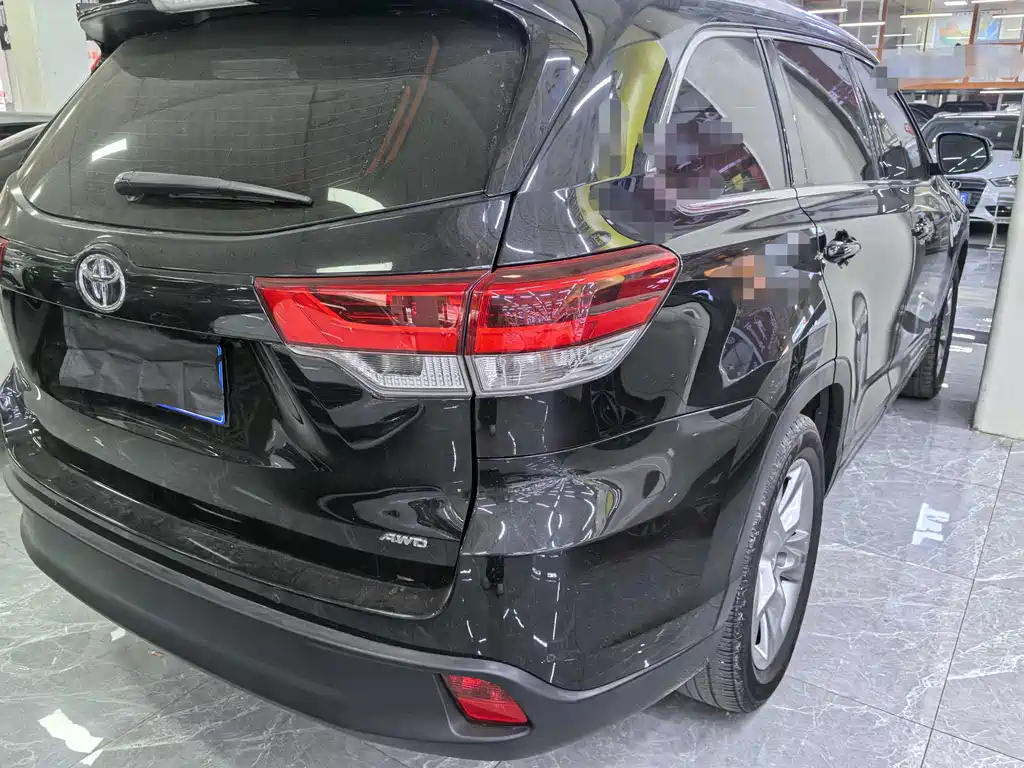 Toyota Highlander 2019