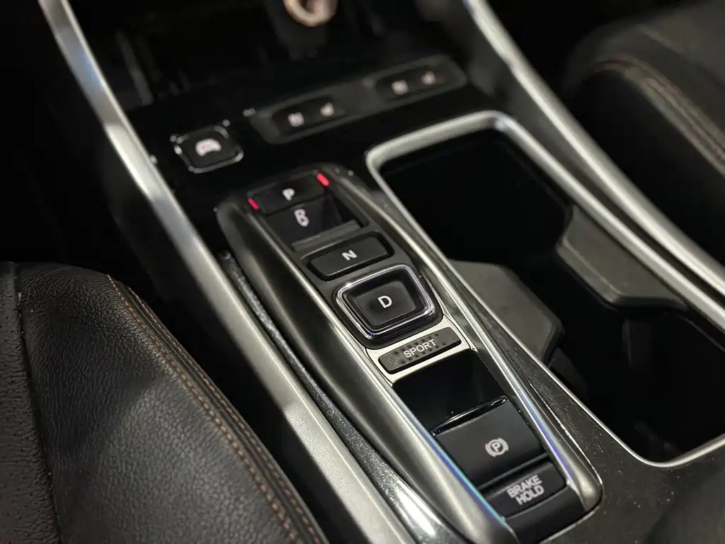 Honda Accord 2017 — фото 18