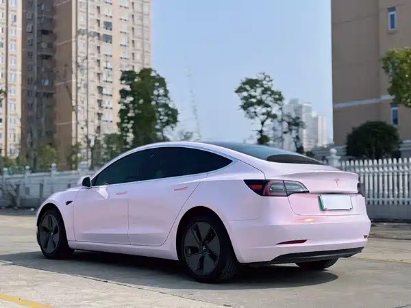Tesla Model 3 2020