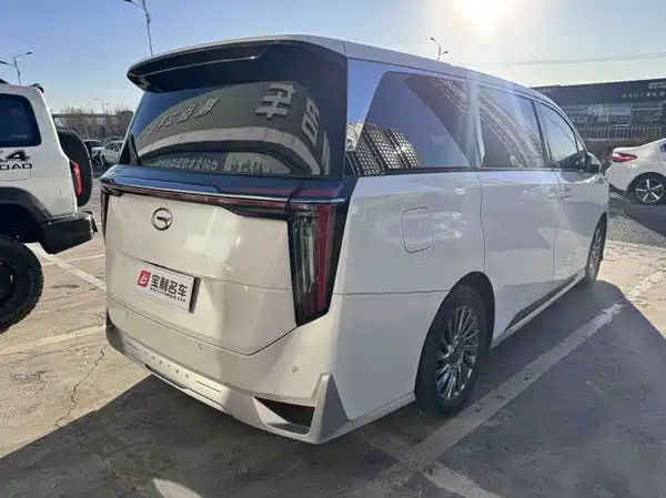 GAC Trumpchi M8 2023