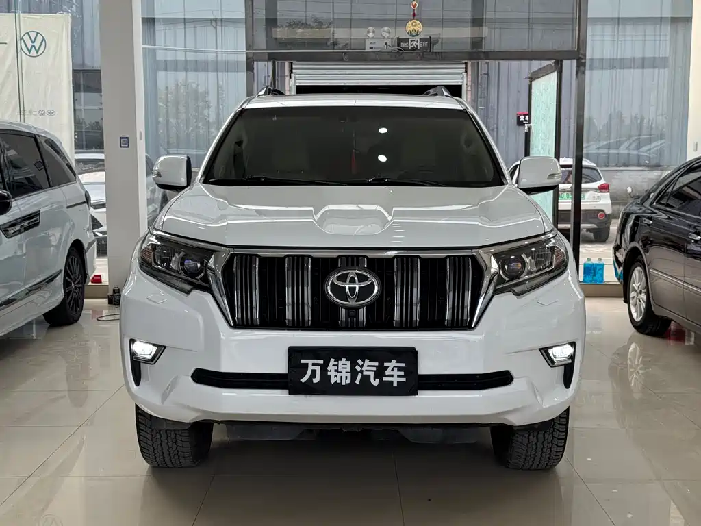 Toyota Prado 2018 — фото 1