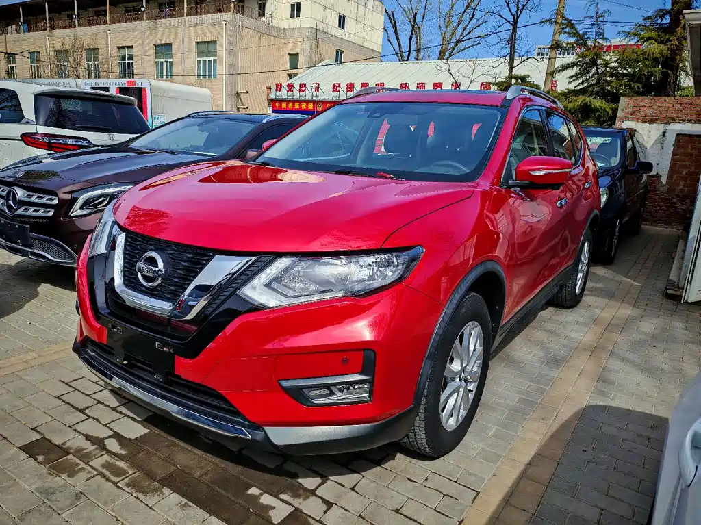 Nissan X-Trail 2019 — фото 1