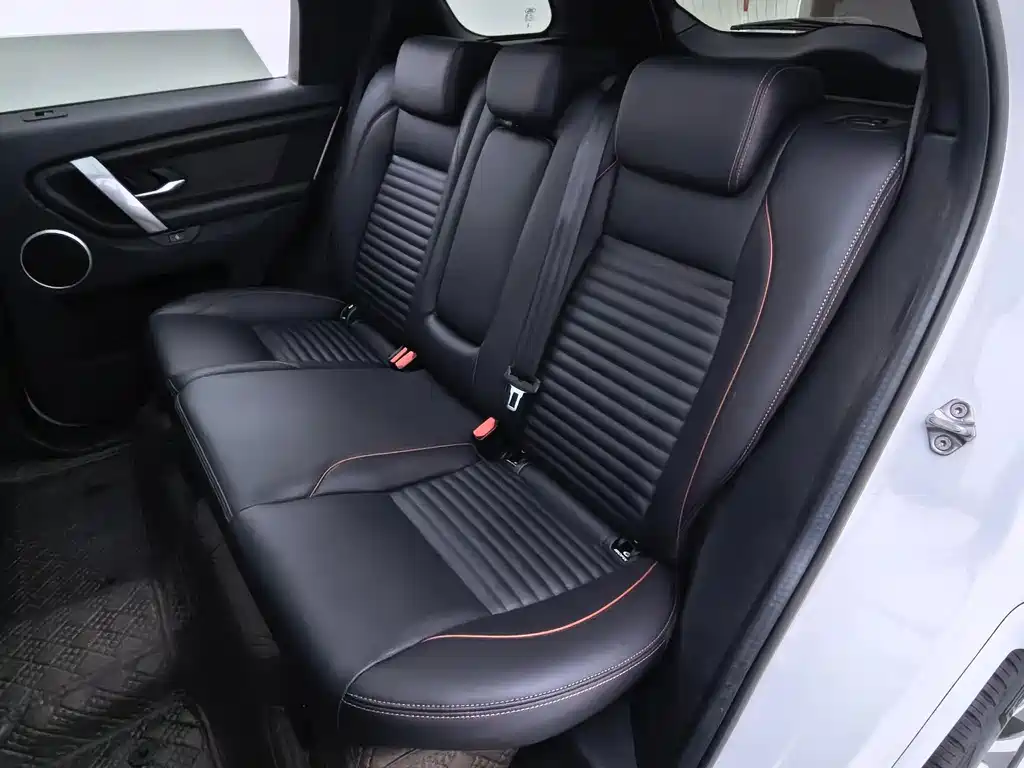 Land Rover Discovery Sport 2021 — фото 12
