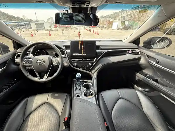 Toyota Camry 2024