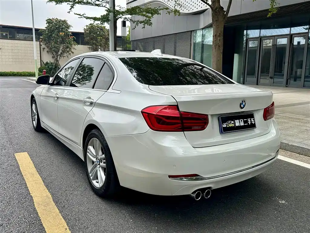 BMW 3 Series 2017