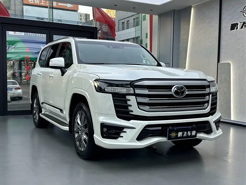 Toyota Land Cruiser 2025 — фото 10