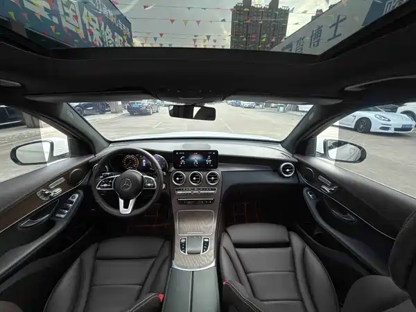 Mercedes-Benz GLC 2022