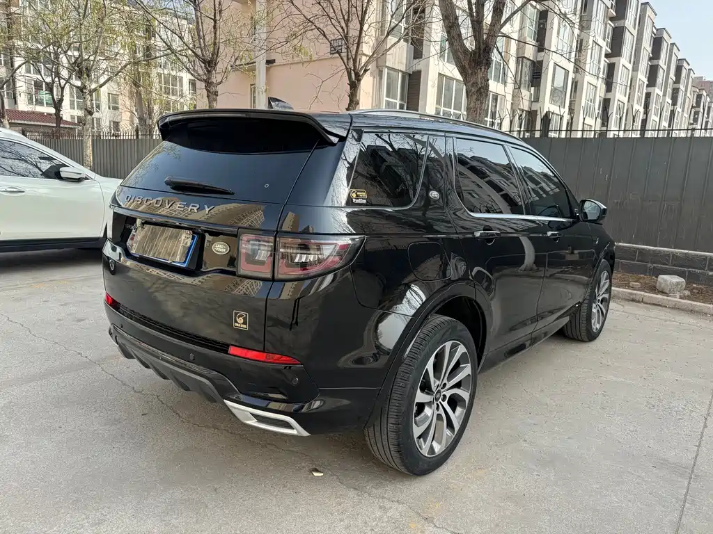 Land Rover Discovery Sport 2022 — фото 16
