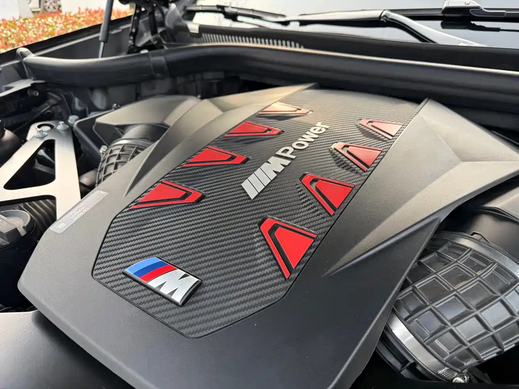 BMW X5 M 2025 — фото 17