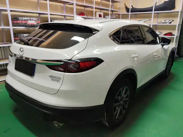 Mazda CX-4 2021