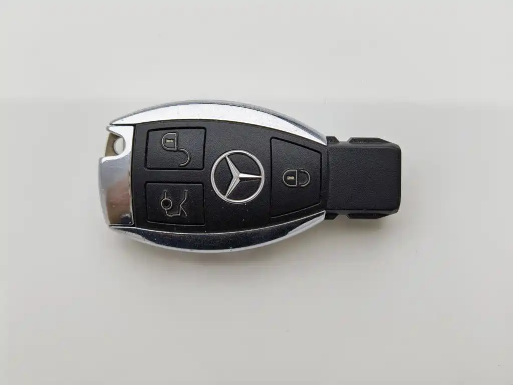 Mercedes-Benz GLC 2018 — фото 19