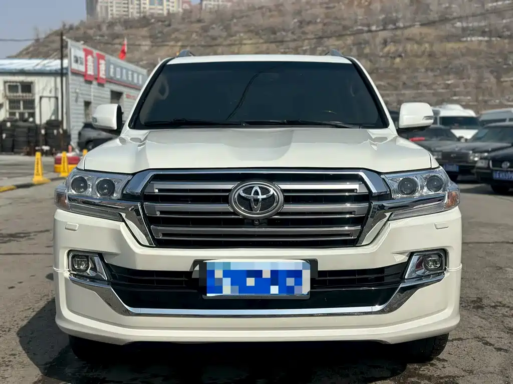Toyota Land Cruiser 2014 — фото 2