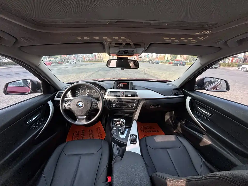 BMW 3 Series 2015 — фото 12