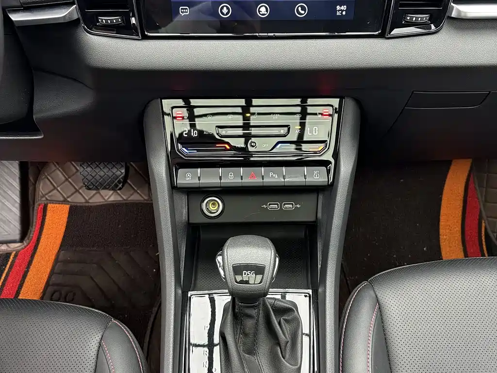Skoda Korok 2023 — фото 15