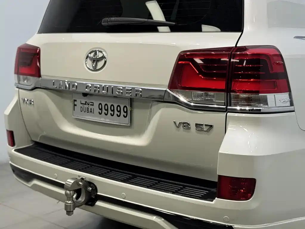 Toyota Land Cruiser 2019 — фото 14
