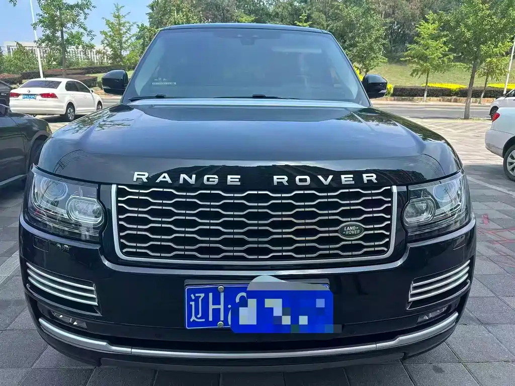 Land Rover Range Rover 2017 — фото 1