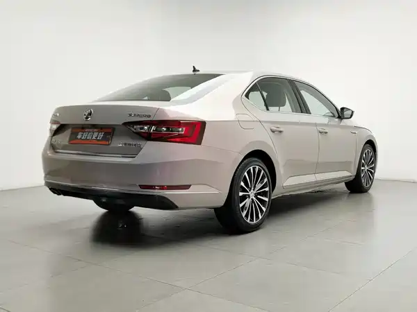 Skoda Superb 2017