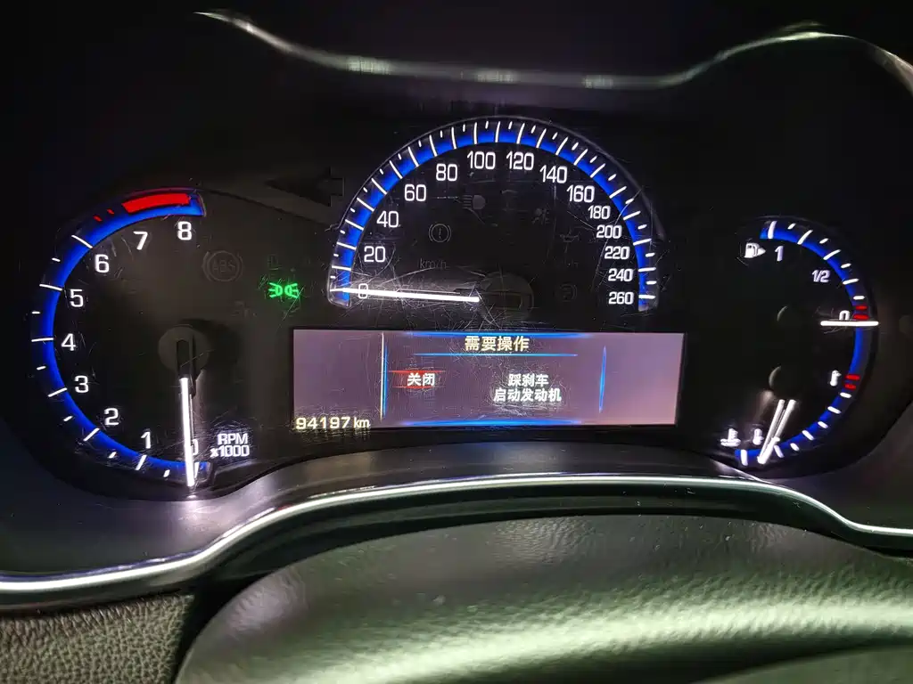 Cadillac SRX 2014 — фото 15
