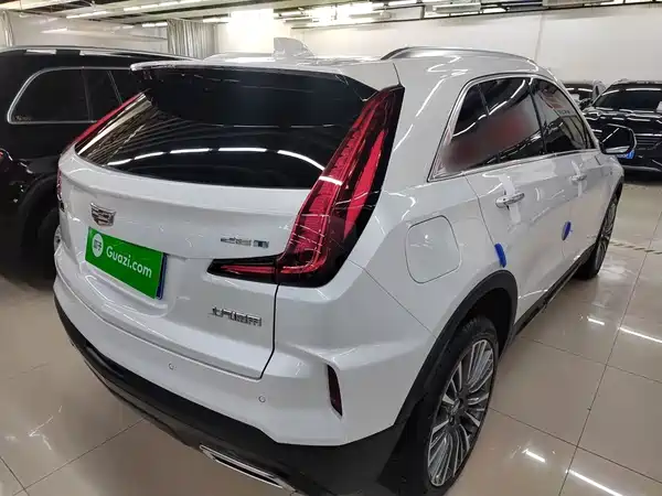 Cadillac XT4 2024