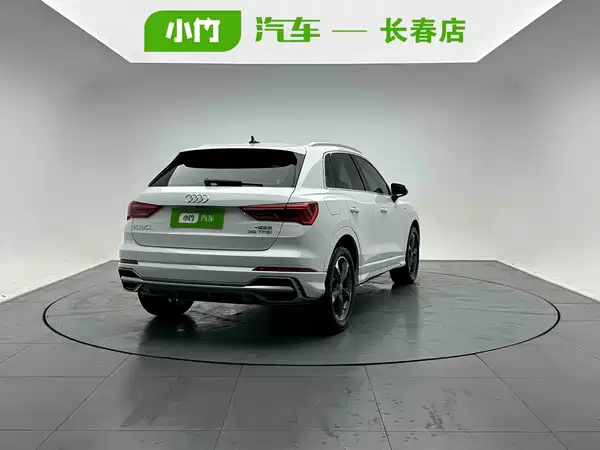 Audi Q3 2022