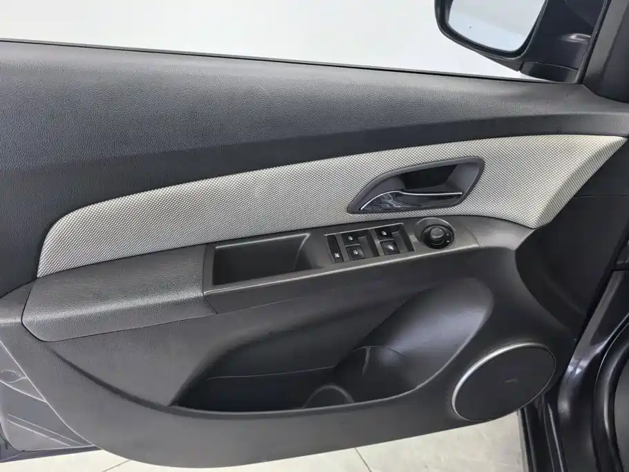 Chevrolet Cruze 2013