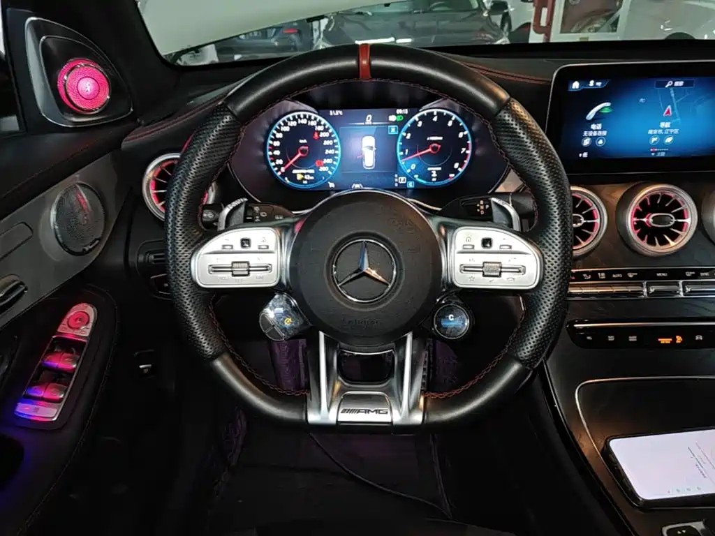 Mercedes-Benz GLC AMG 2023 — фото 11