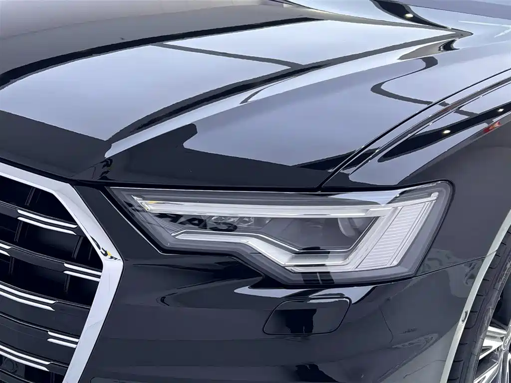 Audi A6L 2025 — фото 12