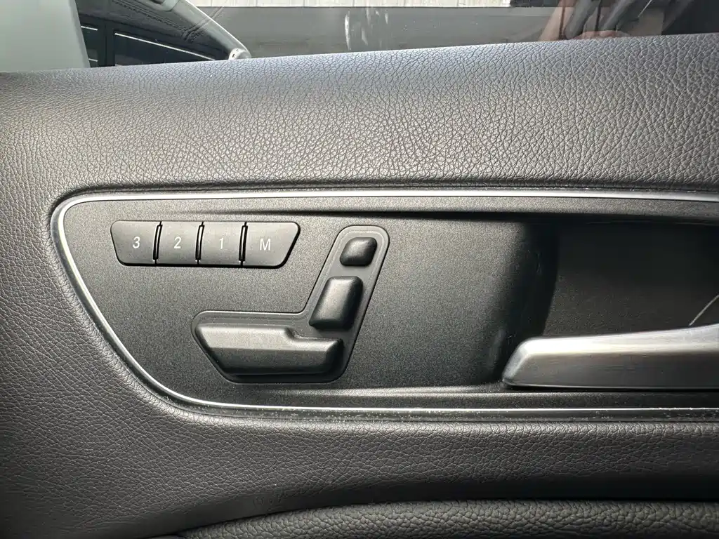 Mercedes-Benz GLA 2015 — фото 21