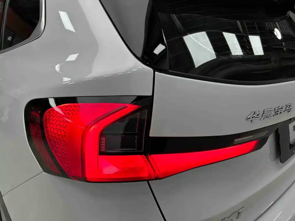 BMW X1 2023 — фото 20