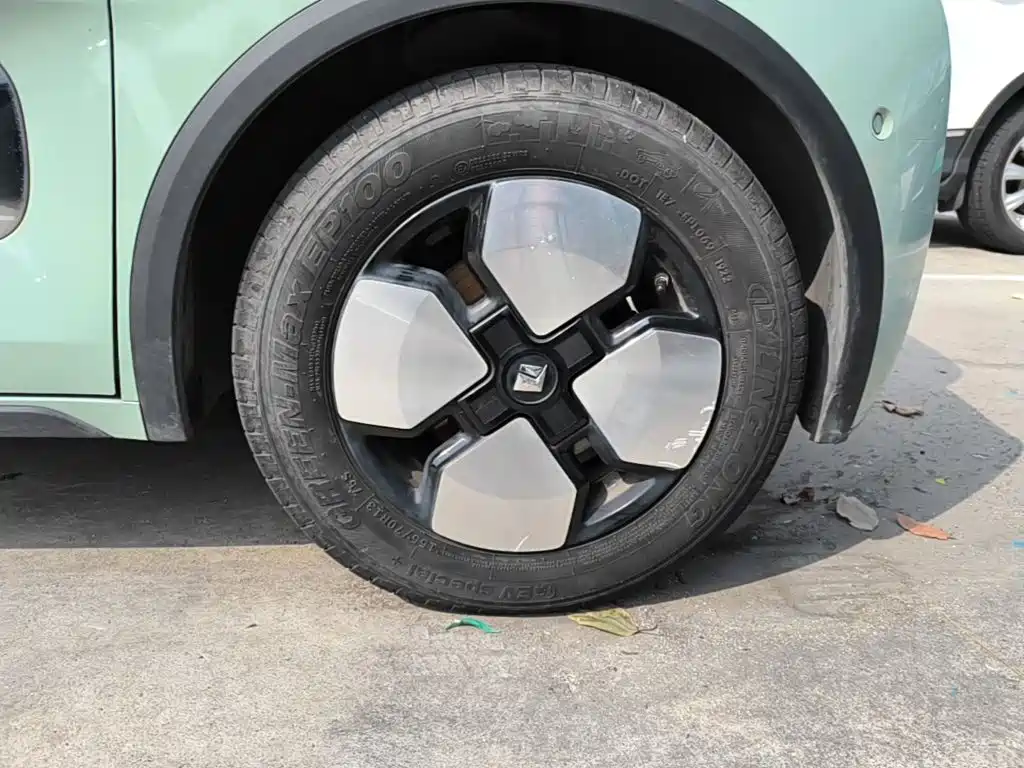 Baojun Kiwi EV 2023 — фото 14