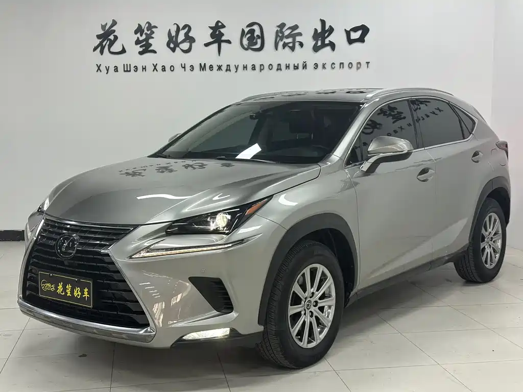 Lexus NX 2020 — фото 1