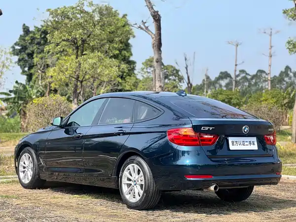 BMW 3 Series GT 2013