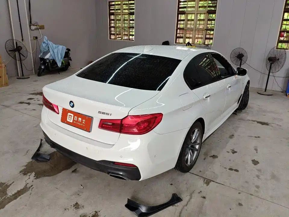 BMW 5 Series 2017
