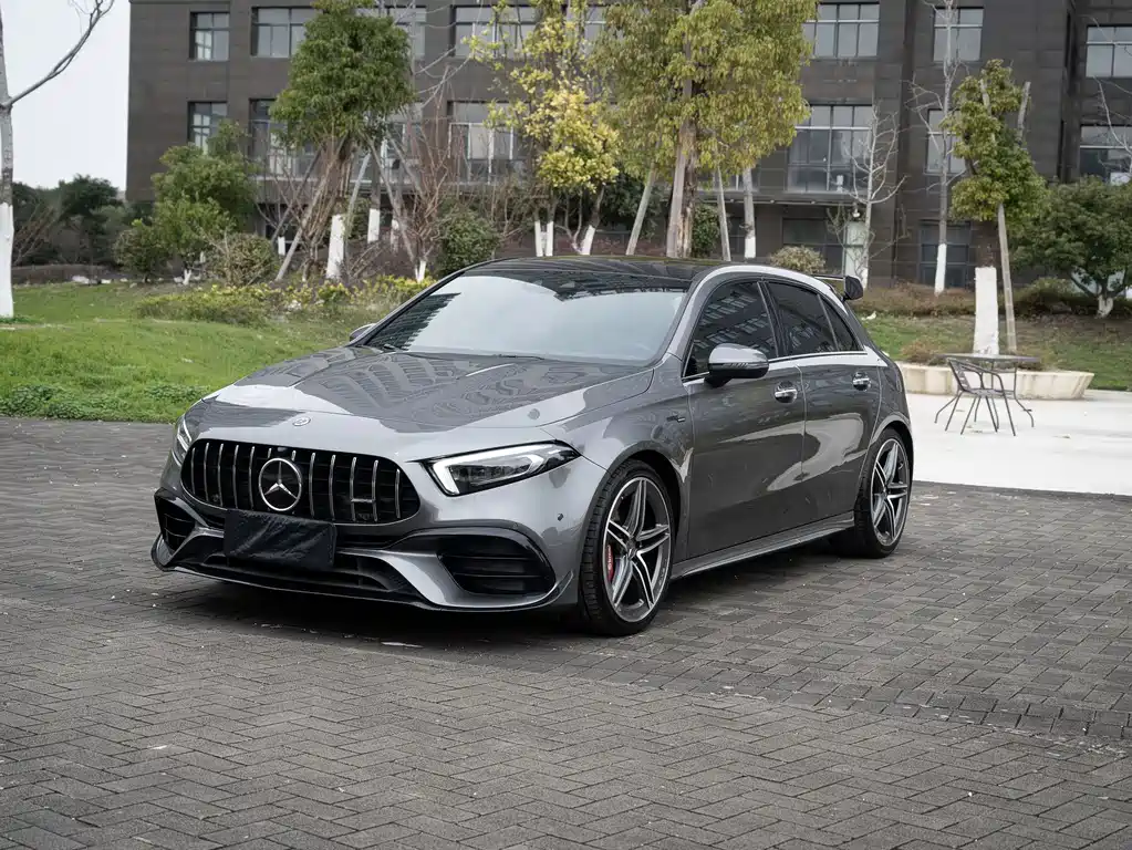 Mercedes-Benz A-Class AMG 2021 — фото 1