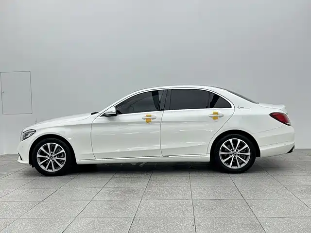 Mercedes-Benz C-Class 2020 — фото 8